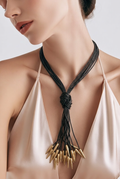 COLLAR NUDO