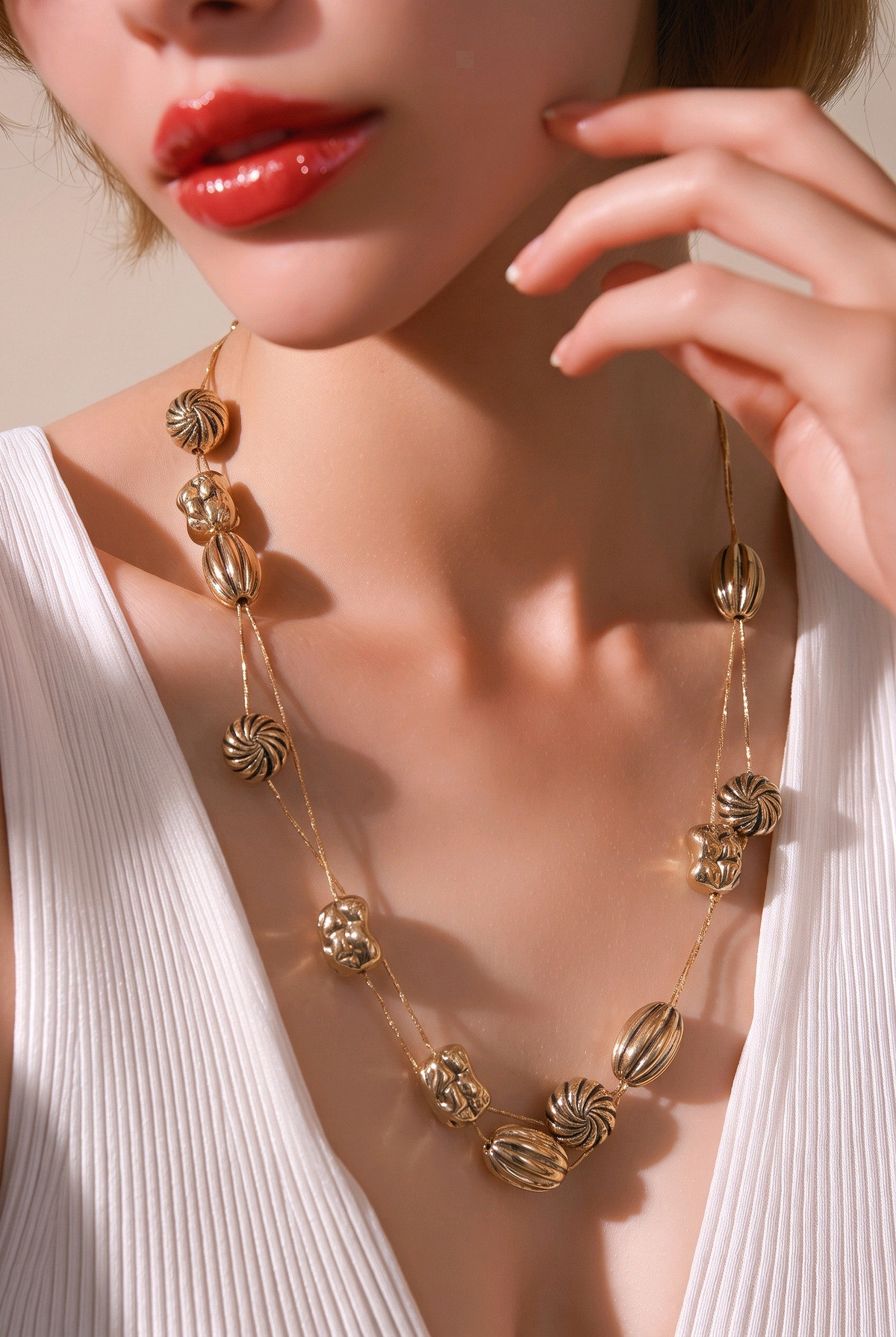 COLLAR BOLAS DOBLE CADENA