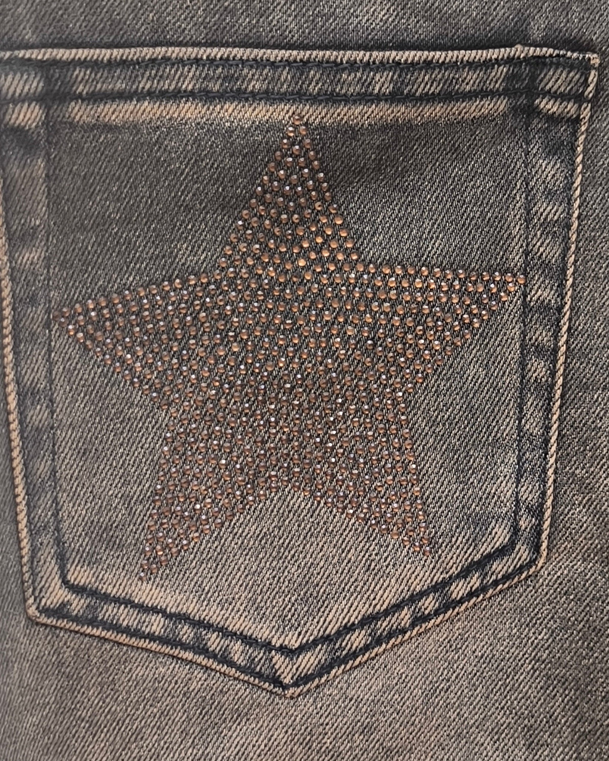 JEANS WIDE LEG ESTRELLAS
